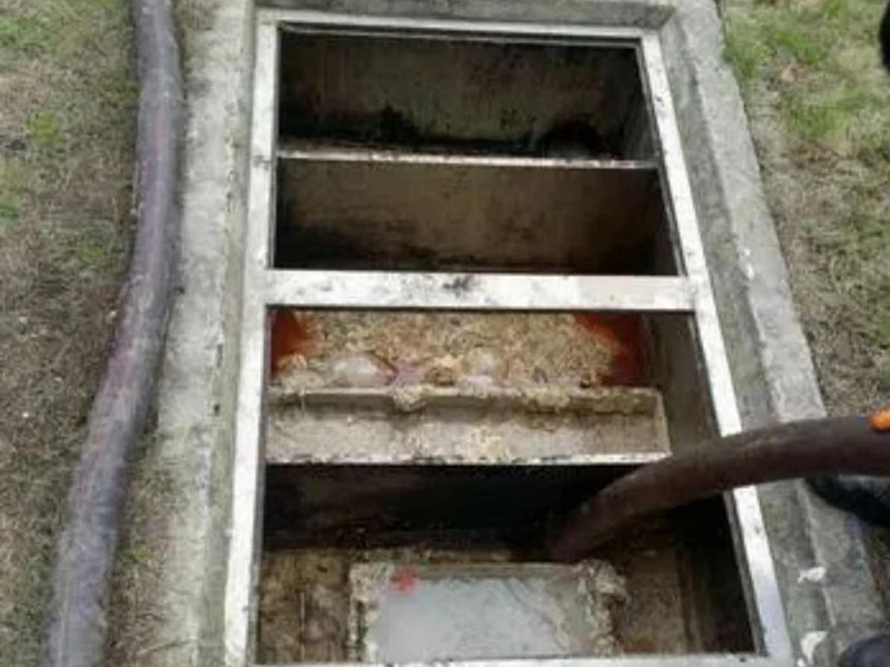 新河隔油池清理