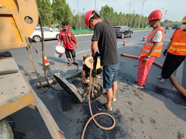 新河管道潜水封堵气囊